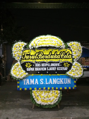Papan Bunga Duka di Kalijambe